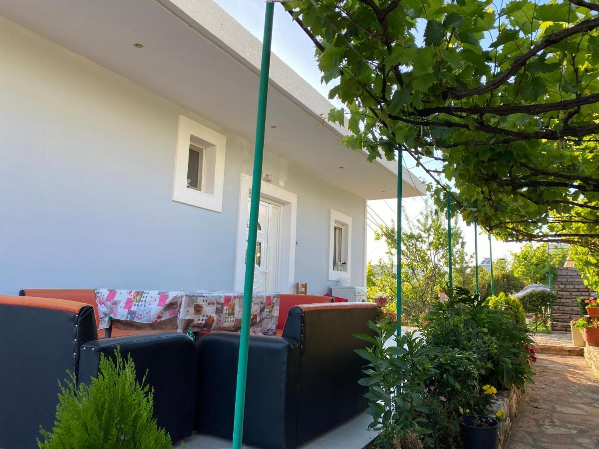 Apartment Krenar Voda 사밀 외부 사진