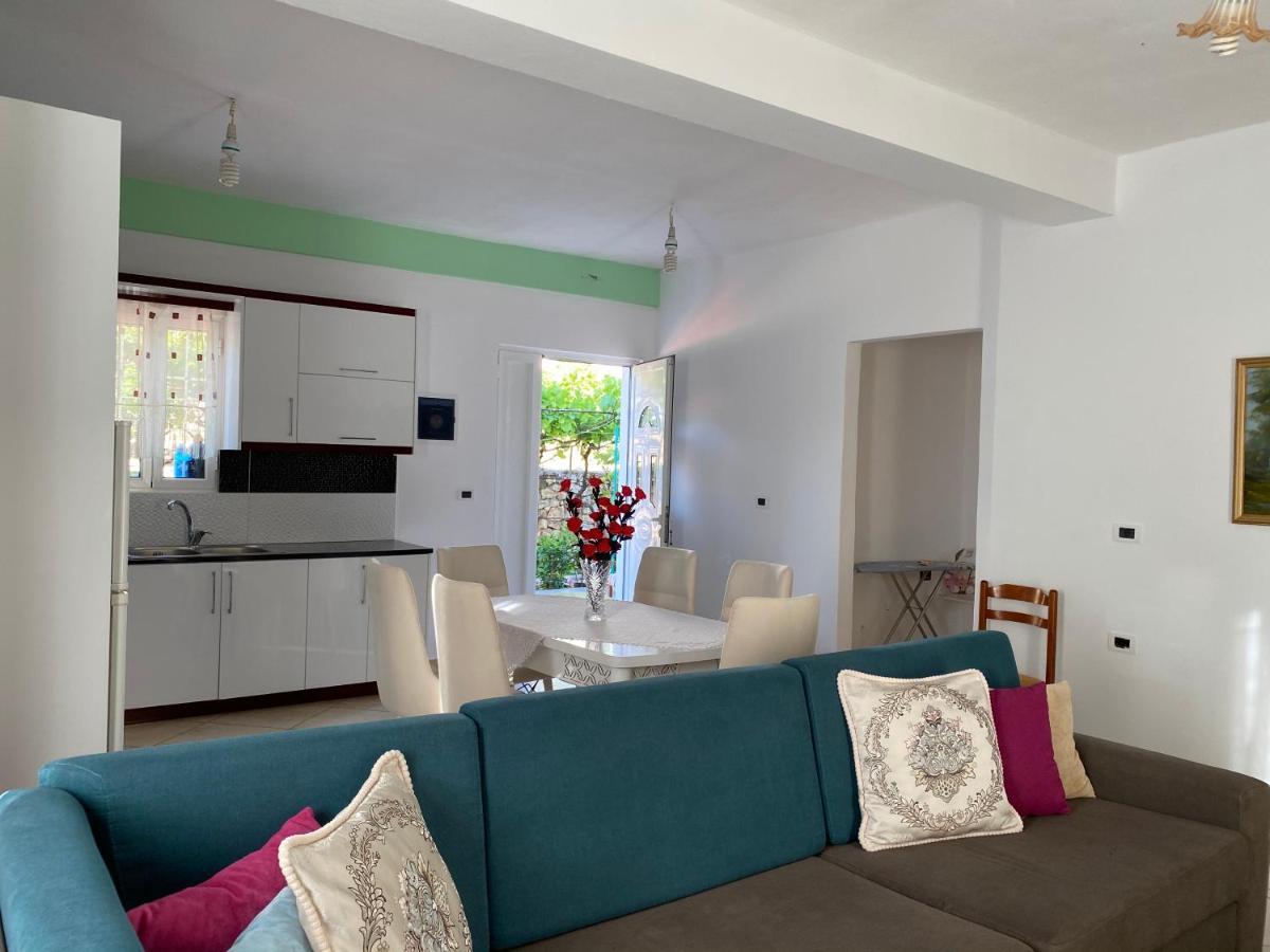 Apartment Krenar Voda 사밀 외부 사진